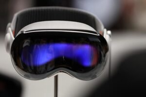 Apple lança seu aguardado óculos de Realidade Virtual e Aumentada, o Vision Pro