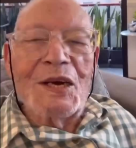 Vídeo de menino e bisavô centenário viraliza e levanta debate sobre longevidade