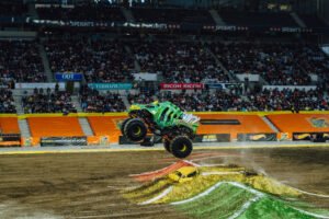 Espetáculo de monster trucks chega a Brasília com pré-venda nesta semana
