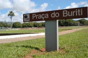 Praça do Buriti: história, política e identidade de Brasília em um só espaço