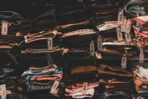 Roupas ficam mais caras na Argentina e governo incentiva compras fora