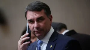Gravação de Flávio afeta imagem e ajuda Caiado e Zema