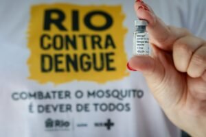 Bauru amplia vacina da dengue para quem tem 59 anos