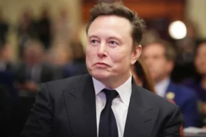 Elon Musk se torna o primeiro trilionário da história após estreia histórica da SpaceX na Bolsa