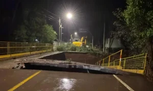Chuvas em RS causam desabrigados e alerta de enchentes