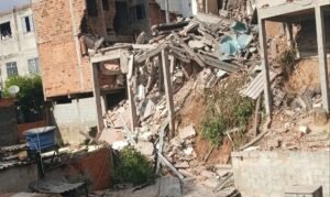 Explosão de botijão de gás causa interdição em 13 casas em SP