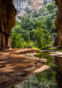 Minas Gerais já foi fundo de oceano? Cavernas do Peruaçu guardam pistas de um passado de milhões de anos