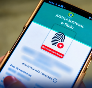 VAI VIAJAR NO DOMINGO? JUSTIFIQUE O VOTO PELO CELULAR
