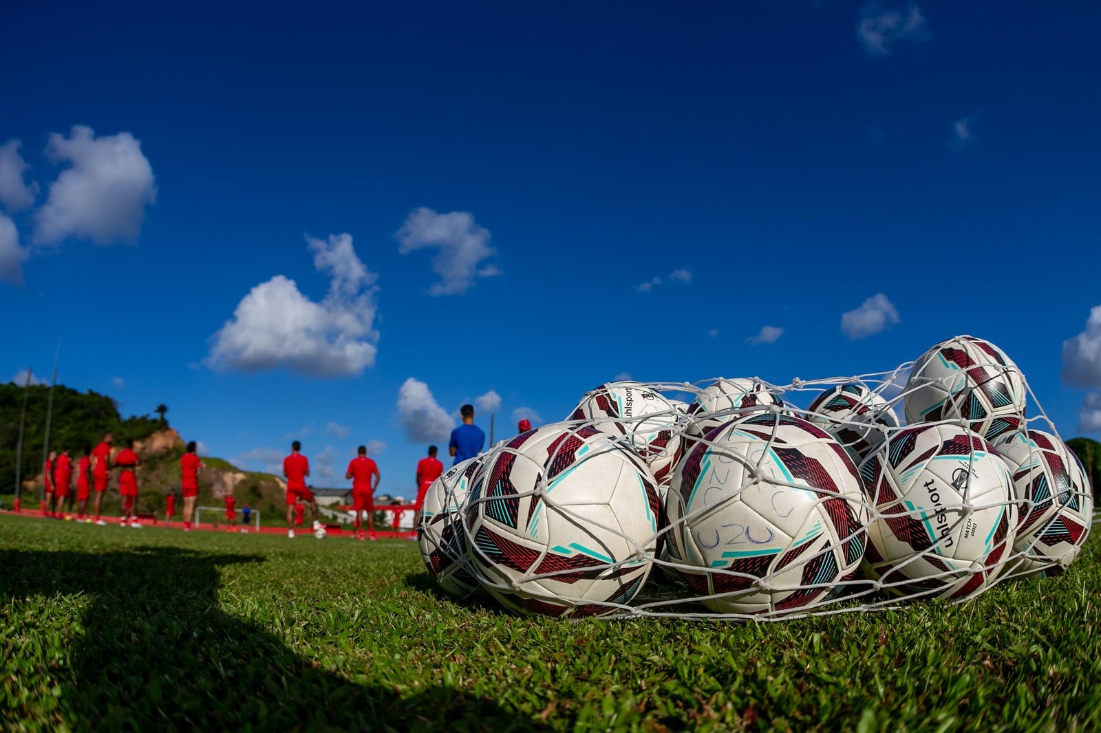 Náutico não concentra para jogo contra Novorizontino por salários