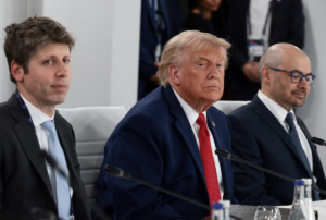 Trump renomeia Inteligência Artificial como “Super Inteligência” em documentos do governo dos EUA